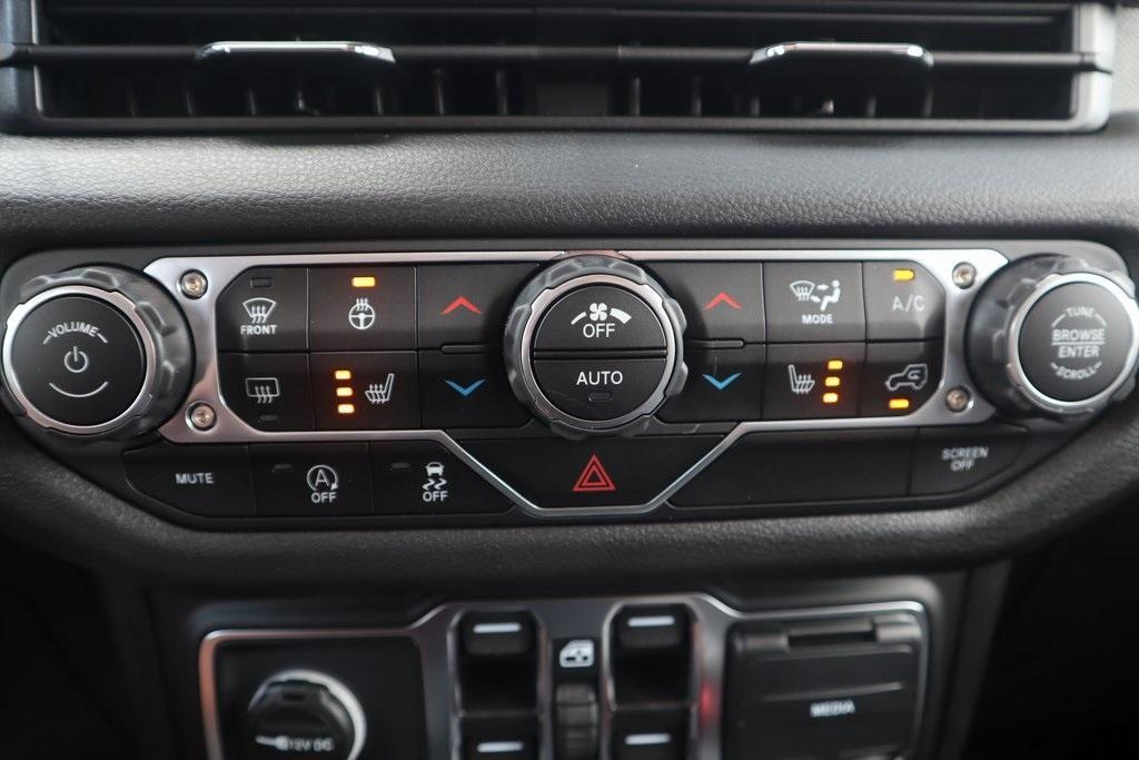 new 2025 Jeep Wrangler car, priced at $44,513