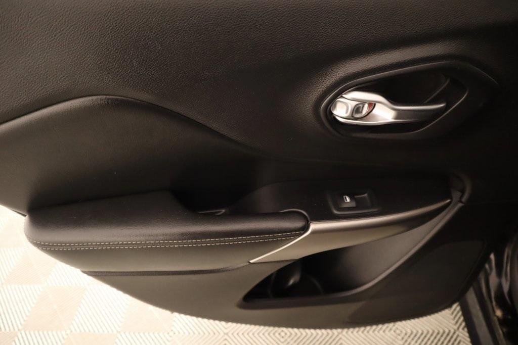 used 2020 Jeep Cherokee car, priced at $14,382