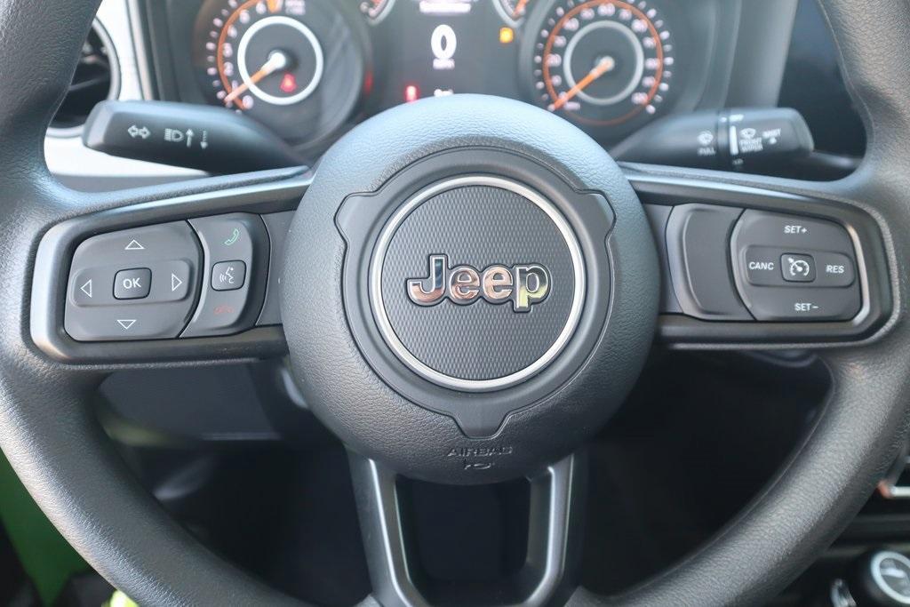 new 2025 Jeep Gladiator car, priced at $36,006