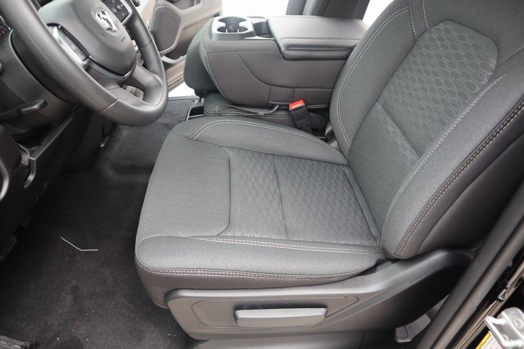 new 2025 Ram 1500 car, priced at $36,222
