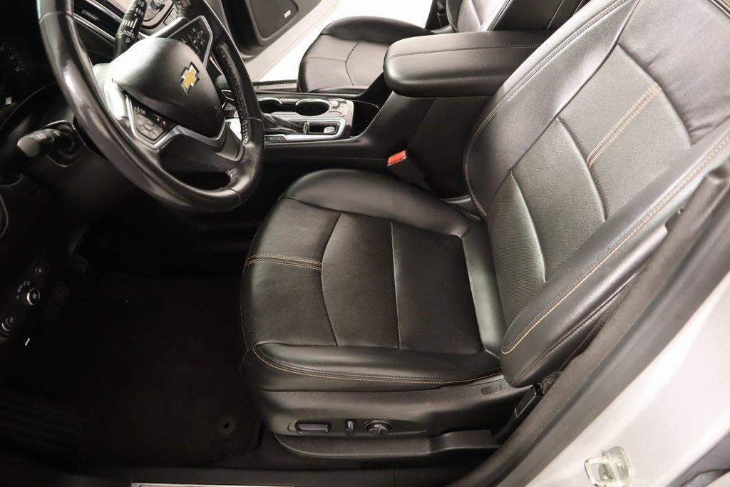 used 2022 Chevrolet Equinox car, priced at $24,250