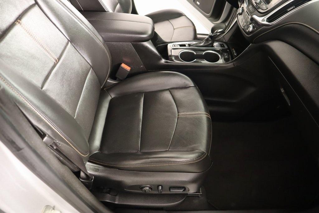 used 2022 Chevrolet Equinox car, priced at $24,250