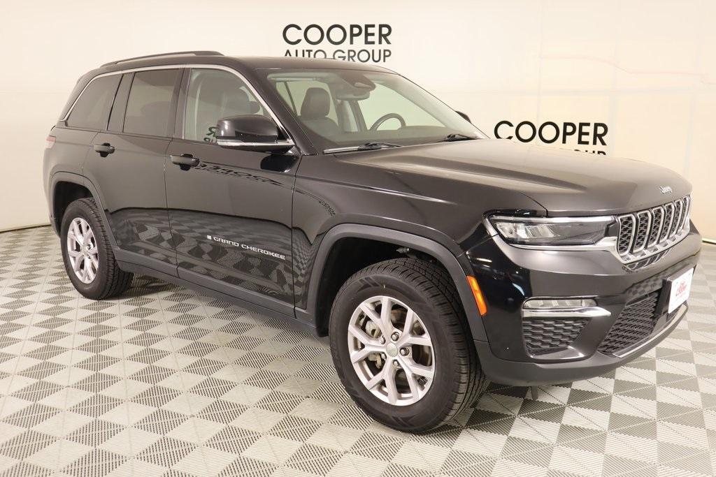 used 2022 Jeep Grand Cherokee car, priced at $26,516