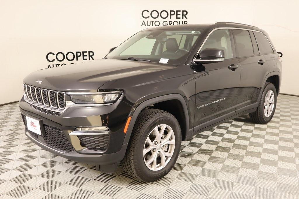 used 2022 Jeep Grand Cherokee car, priced at $26,516