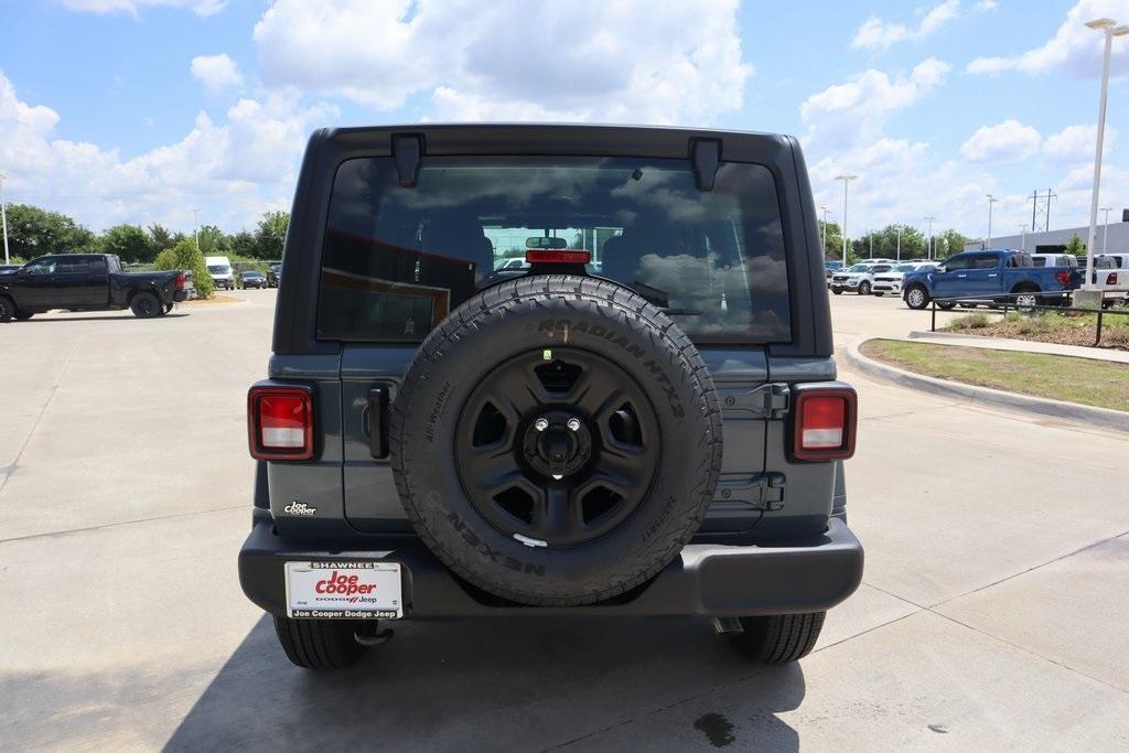 new 2025 Jeep Wrangler car, priced at $36,971