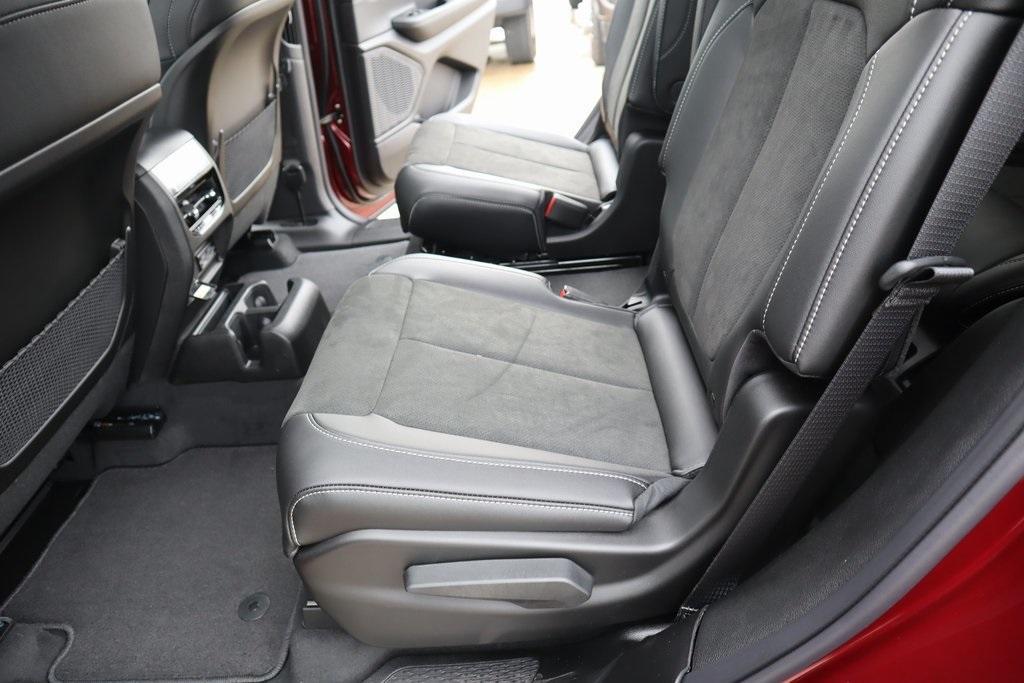 new 2025 Jeep Grand Cherokee L car, priced at $39,609