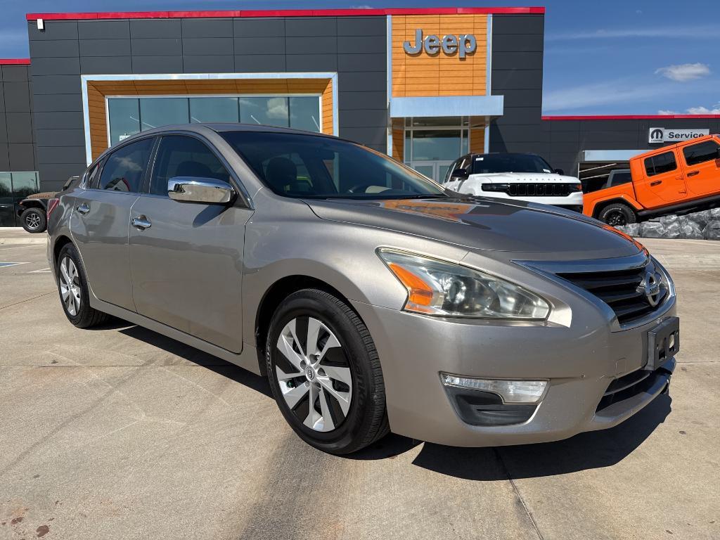 used 2013 Nissan Altima car, priced at $5,656