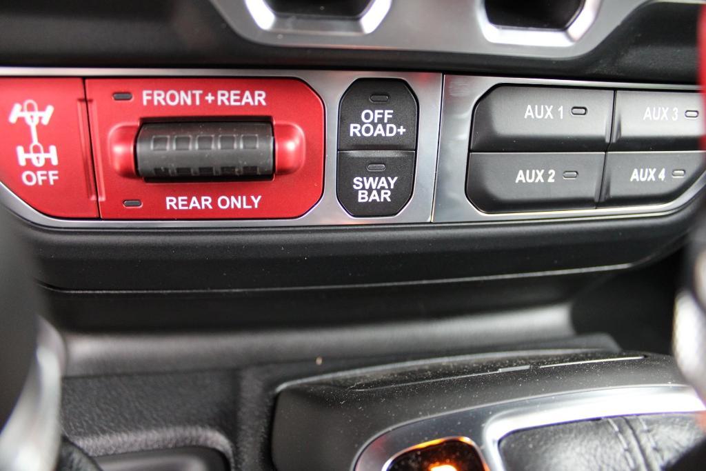 new 2025 Jeep Wrangler car, priced at $56,351