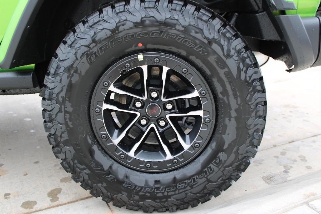 new 2025 Jeep Wrangler car, priced at $56,351