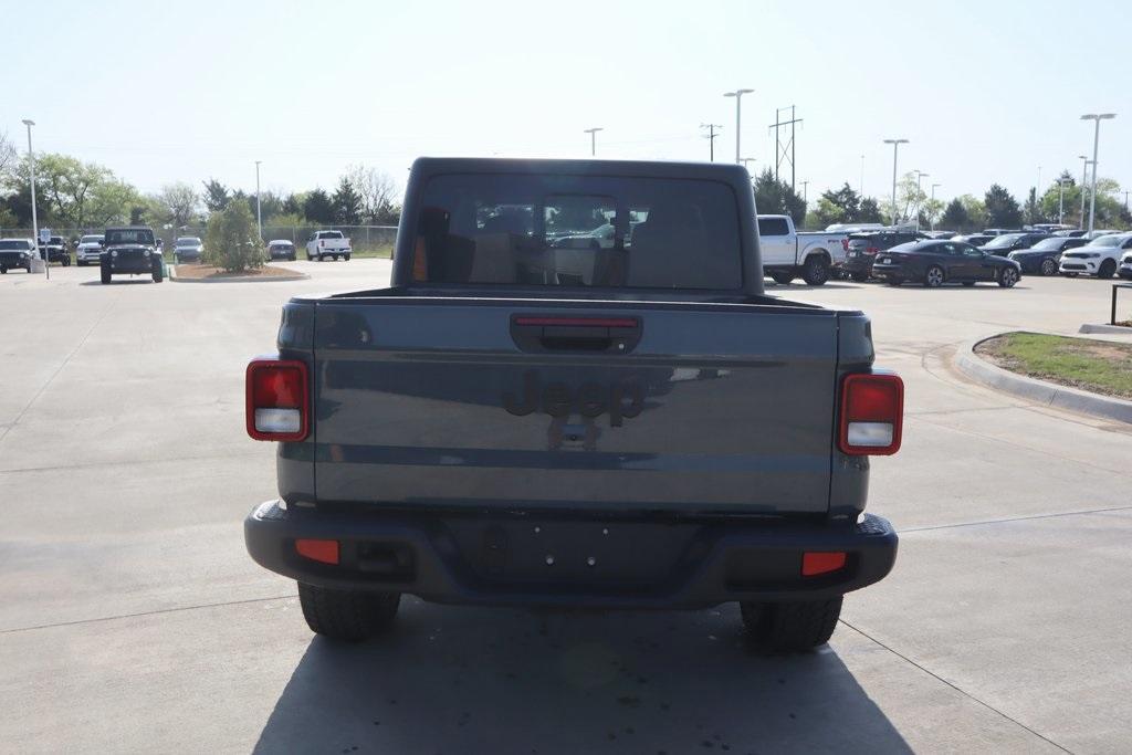 new 2025 Jeep Gladiator car, priced at $37,581