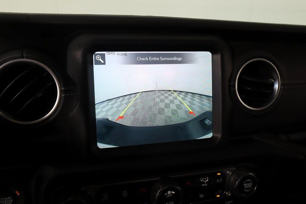 used 2020 Jeep Gladiator car, priced at $27,068