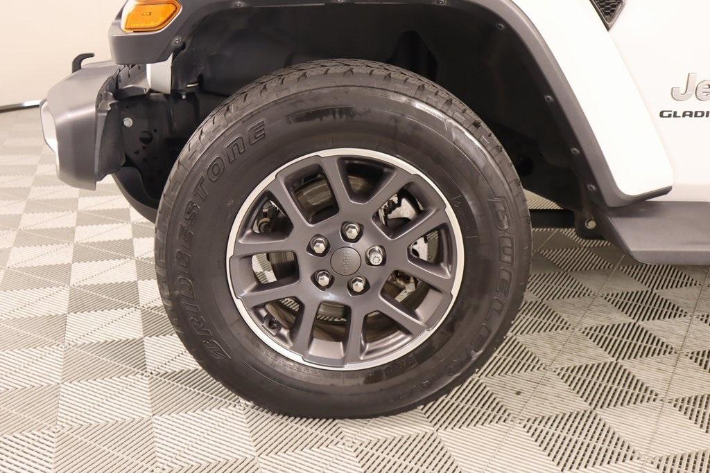 used 2020 Jeep Gladiator car, priced at $27,068