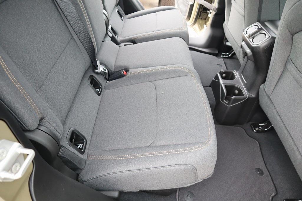 new 2025 Jeep Gladiator car, priced at $37,314