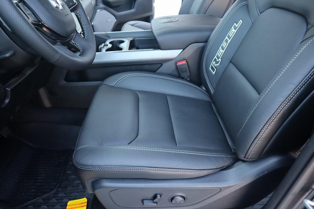 new 2025 Ram 1500 car, priced at $59,385