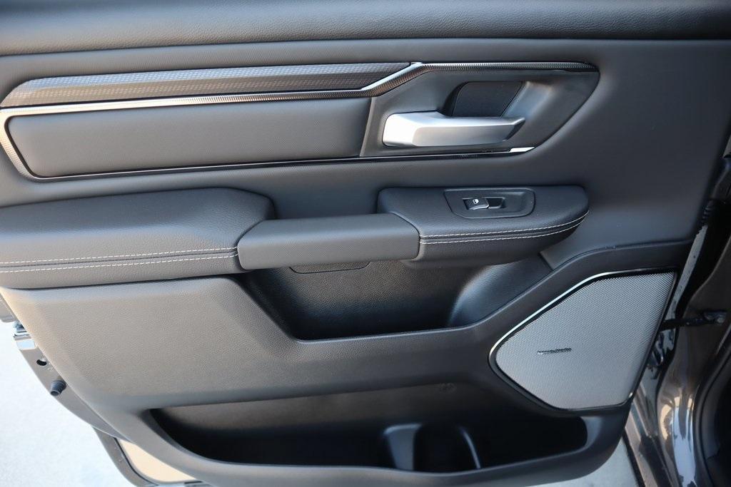 new 2025 Ram 1500 car, priced at $59,385