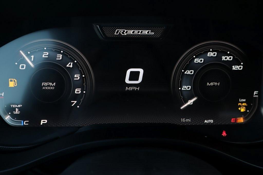 new 2025 Ram 1500 car, priced at $59,385