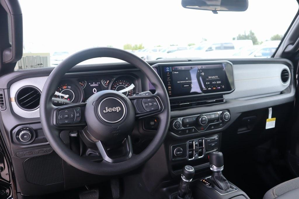 new 2025 Jeep Wrangler car, priced at $36,971