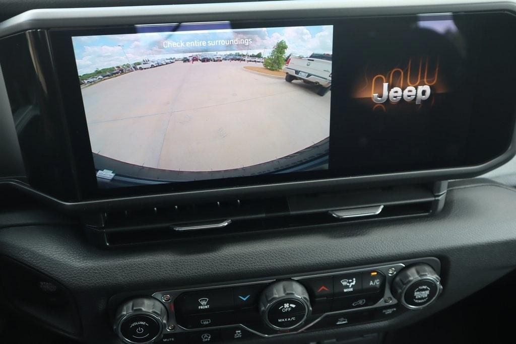 new 2025 Jeep Wrangler car, priced at $36,971
