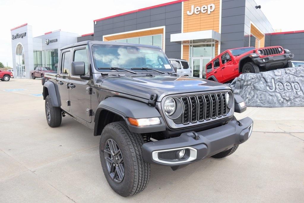 new 2025 Jeep Gladiator car, priced at $38,468