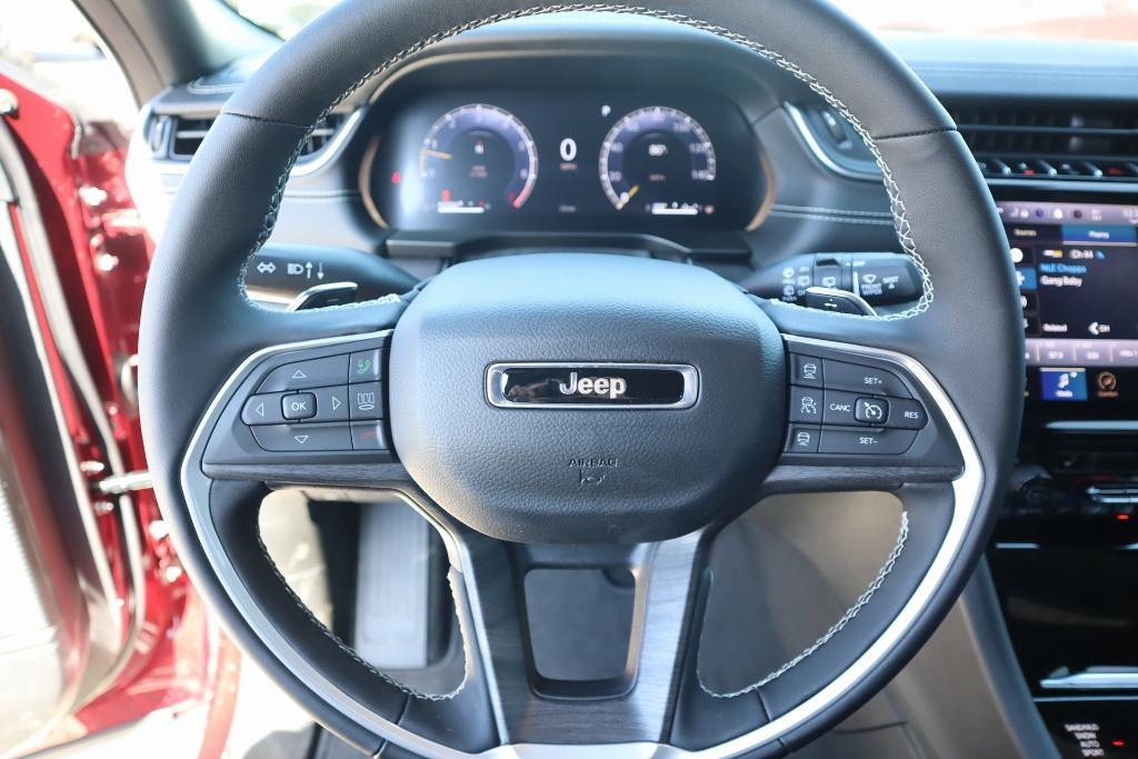 new 2025 Jeep Grand Cherokee L car, priced at $40,832