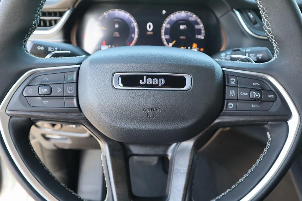new 2025 Jeep Grand Cherokee L car, priced at $45,708