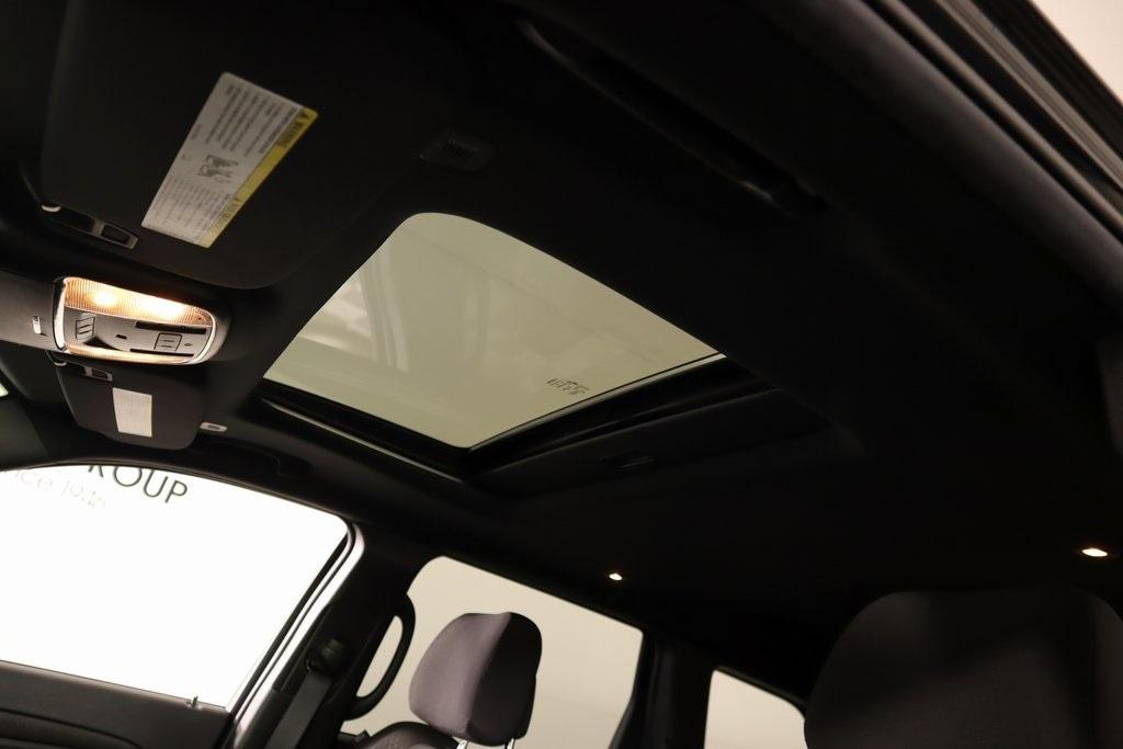 used 2018 Jeep Grand Cherokee car, priced at $18,061
