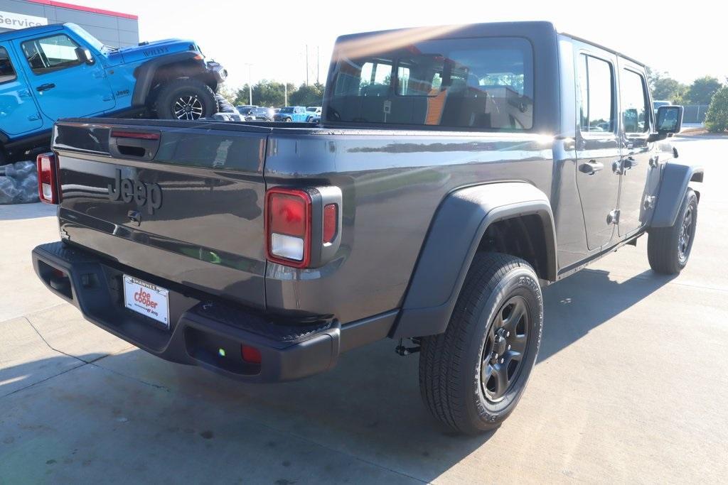 new 2025 Jeep Gladiator car, priced at $35,439