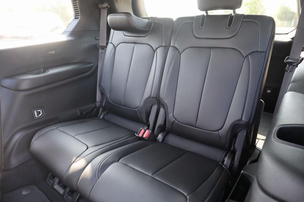 new 2025 Jeep Grand Cherokee L car, priced at $44,903