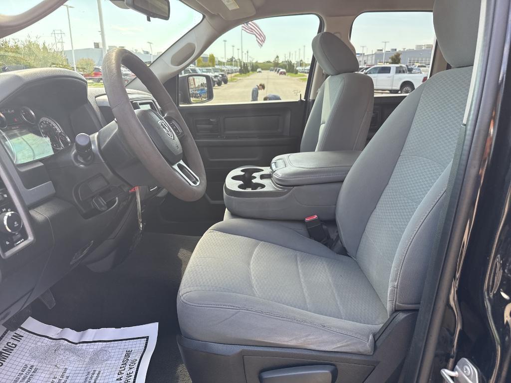 used 2019 Ram 1500 Classic car, priced at $24,167