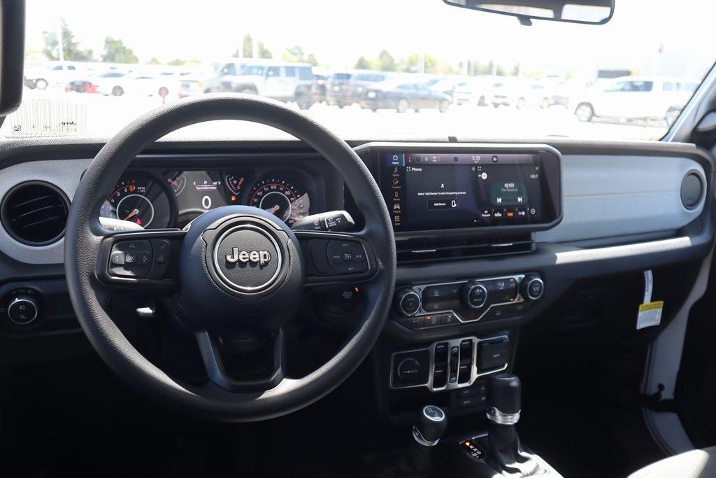 new 2025 Jeep Gladiator car, priced at $37,951