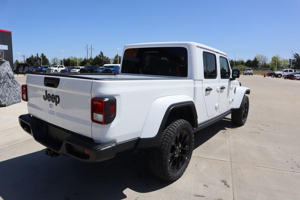 new 2025 Jeep Gladiator car, priced at $37,951