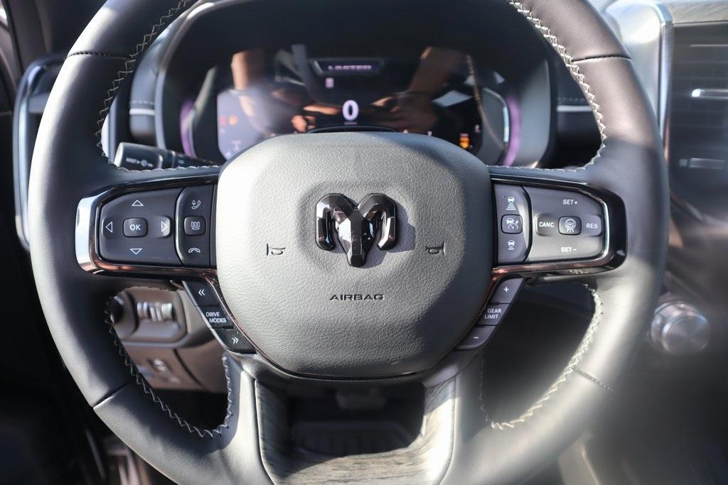 new 2025 Ram 1500 car, priced at $69,986