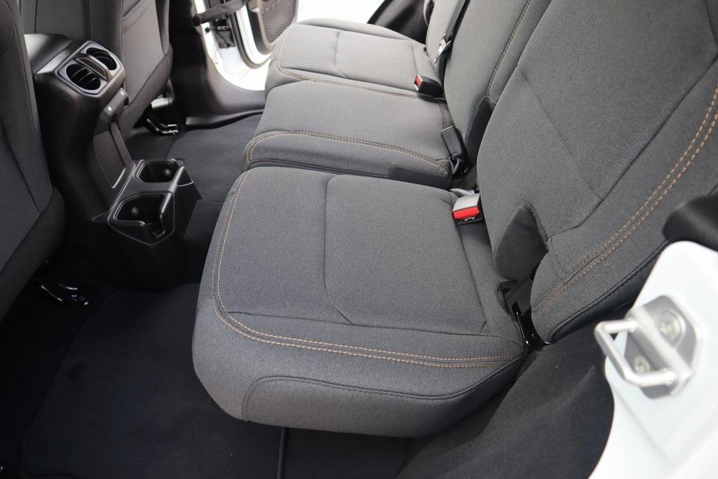 new 2025 Jeep Wrangler car, priced at $31,417
