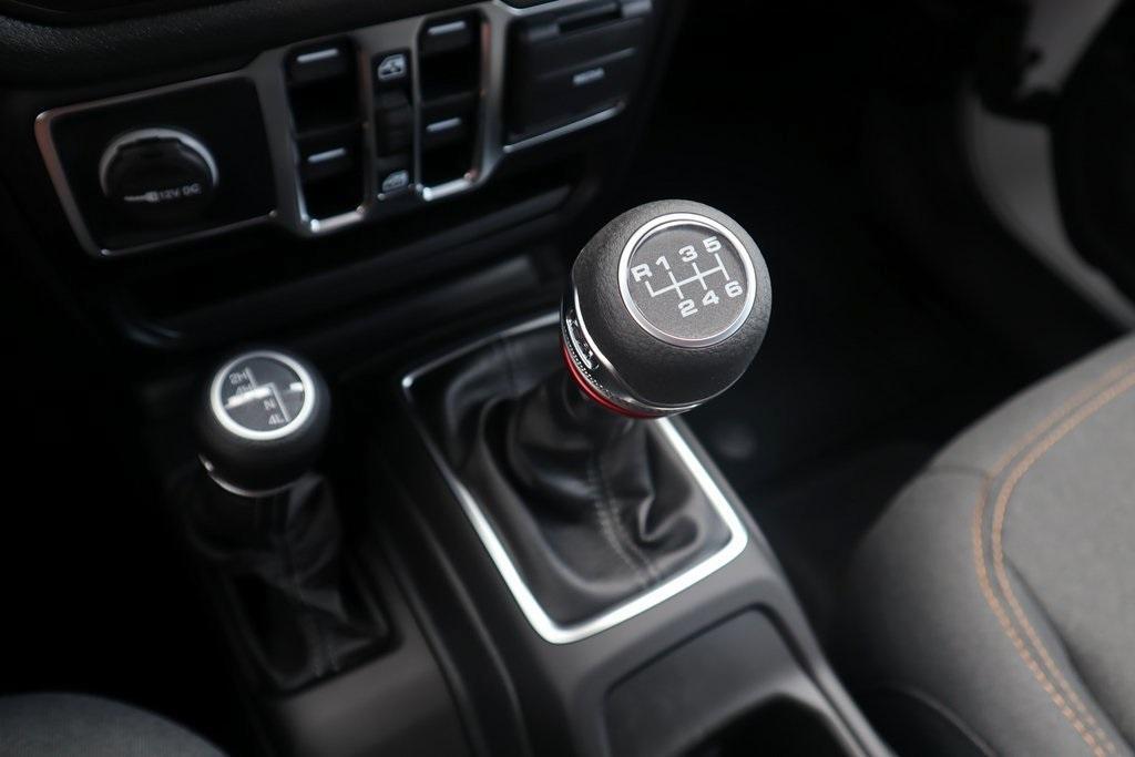 new 2025 Jeep Wrangler car, priced at $31,417