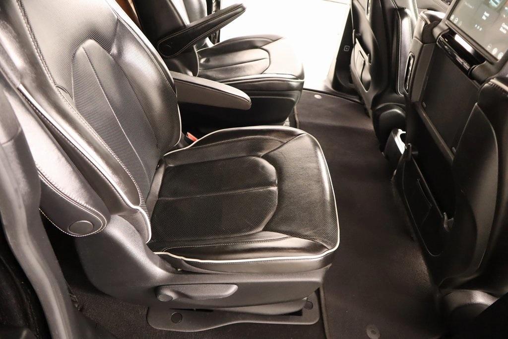 used 2021 Chrysler Pacifica Hybrid car, priced at $27,976