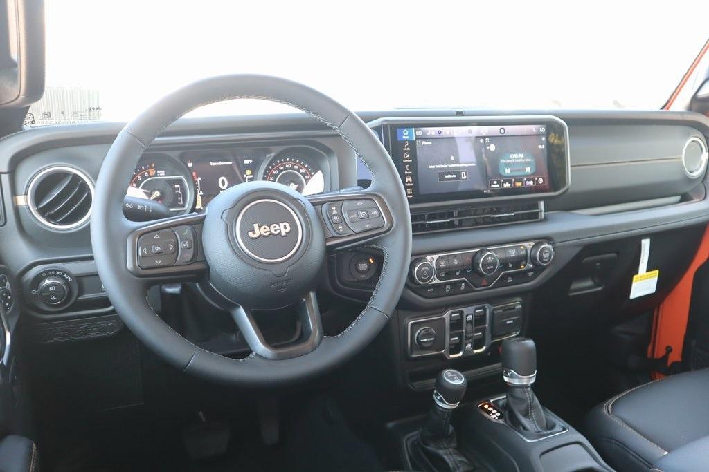 new 2025 Jeep Gladiator car, priced at $41,028
