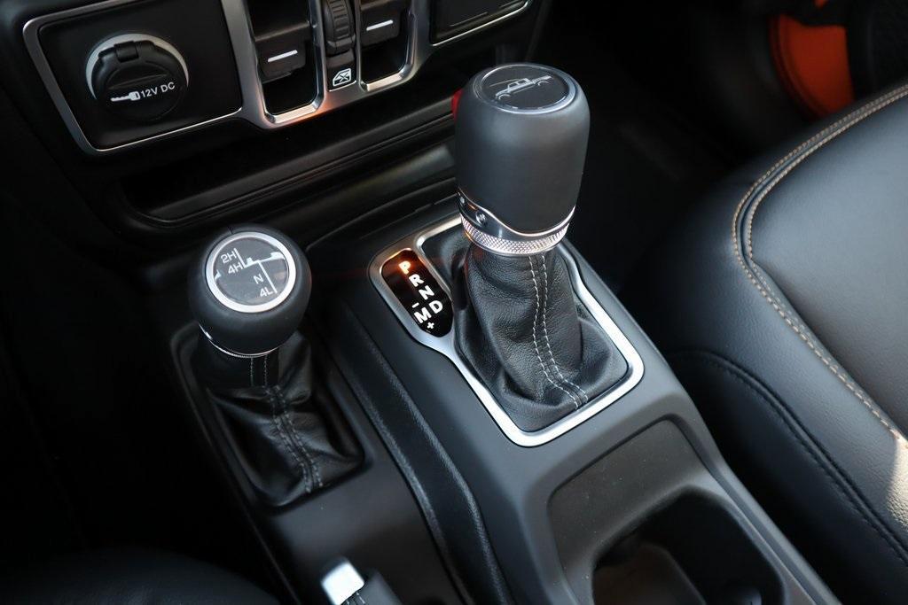 new 2025 Jeep Gladiator car, priced at $41,028