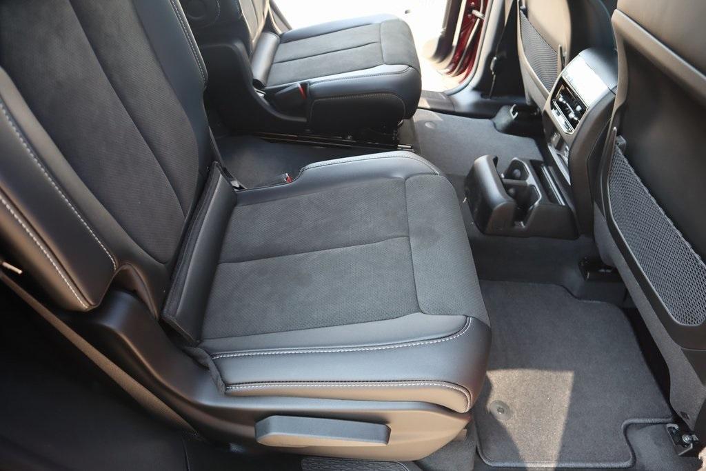 new 2025 Jeep Grand Cherokee L car, priced at $38,701