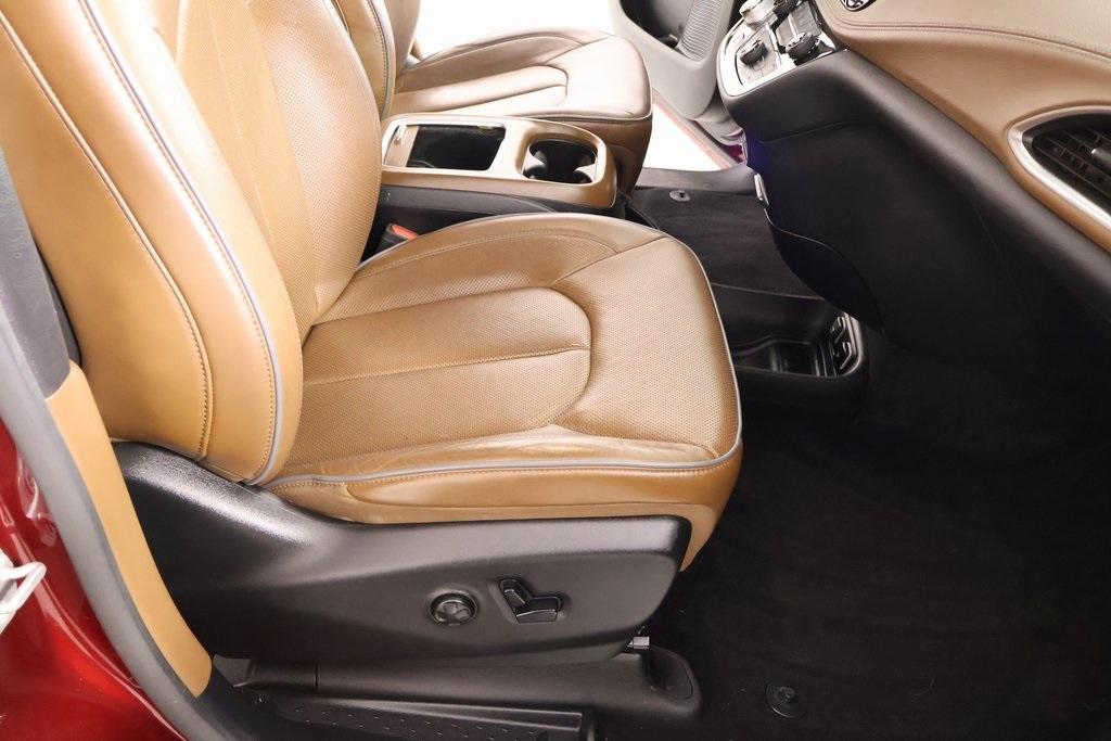 used 2020 Chrysler Pacifica car, priced at $20,996