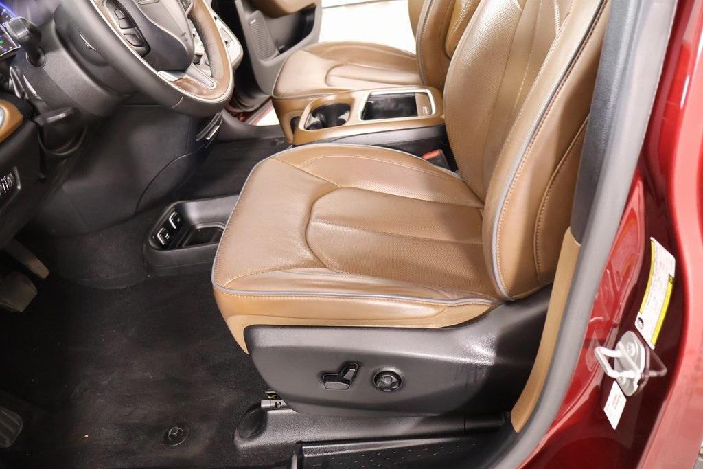 used 2020 Chrysler Pacifica car, priced at $20,996