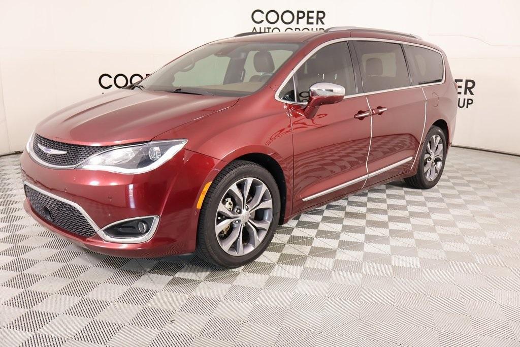 used 2020 Chrysler Pacifica car, priced at $20,996