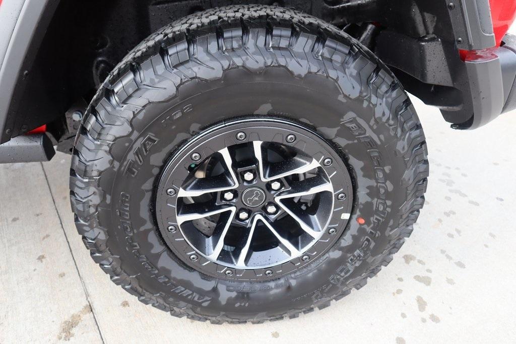 new 2025 Jeep Wrangler car, priced at $49,227