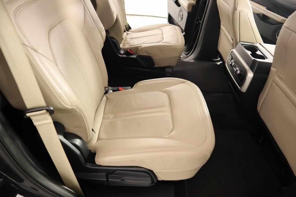 used 2023 Ford Expedition car, priced at $47,216