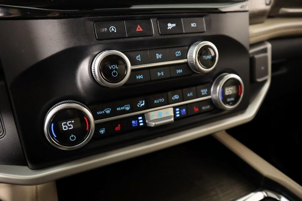 used 2023 Ford Expedition car, priced at $47,216