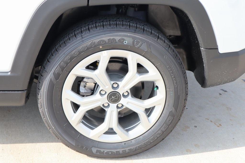 new 2025 Jeep Compass car, priced at $23,572