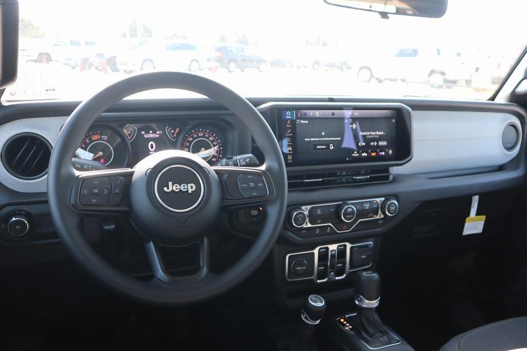 new 2025 Jeep Wrangler car, priced at $35,925