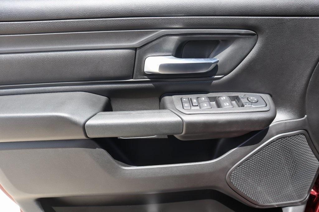 new 2025 Ram 1500 car, priced at $39,974