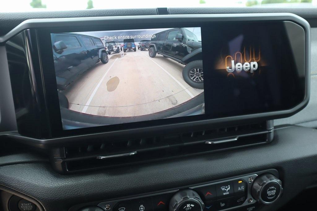 new 2025 Jeep Wrangler car, priced at $38,561