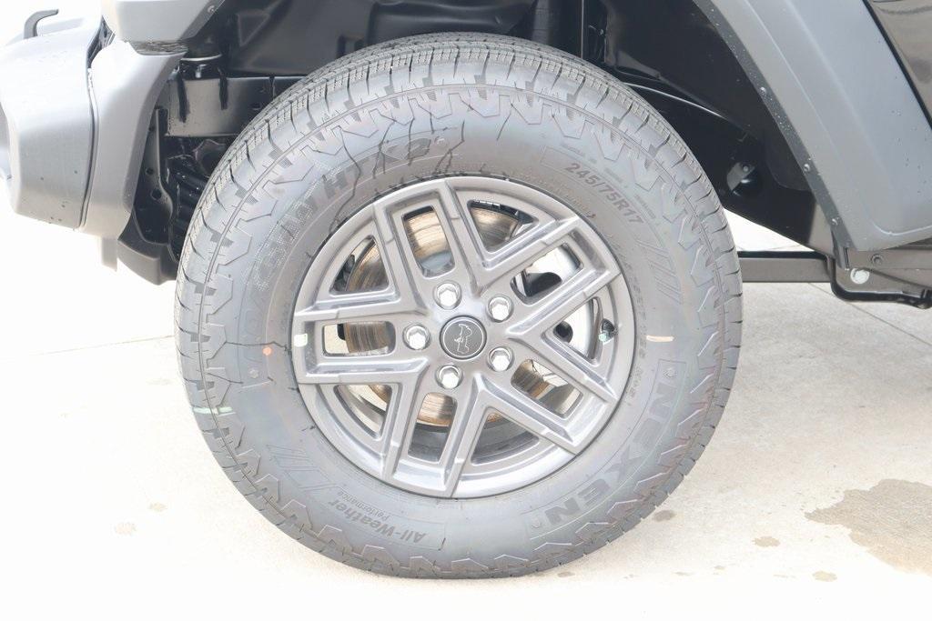 new 2025 Jeep Wrangler car, priced at $38,561