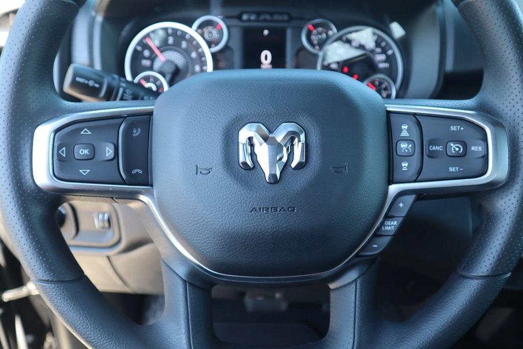 new 2025 Ram 1500 car, priced at $35,474